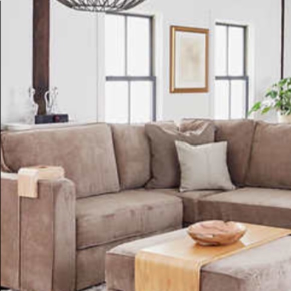 Brand New in Box Lovesac Sactional table Hickory lagoagrio.gob.ec